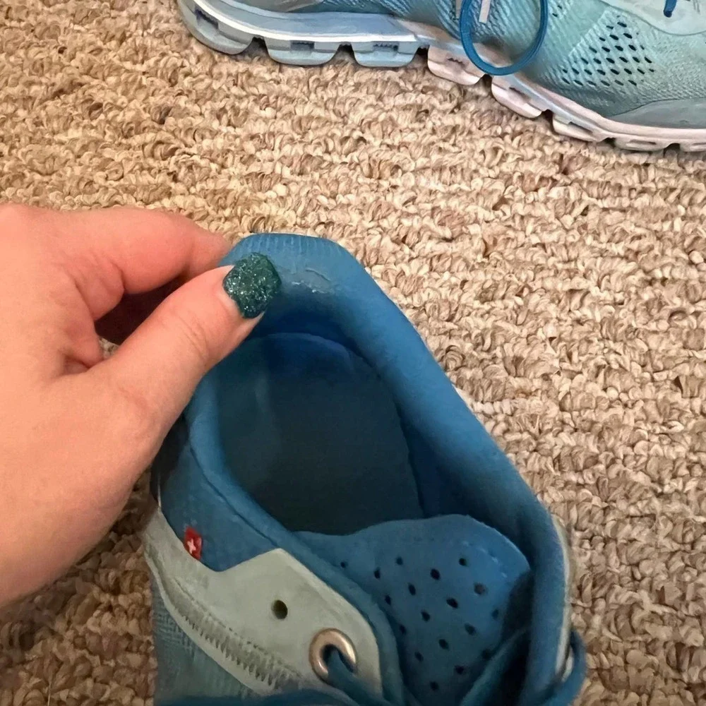 Womens on cloud shoes